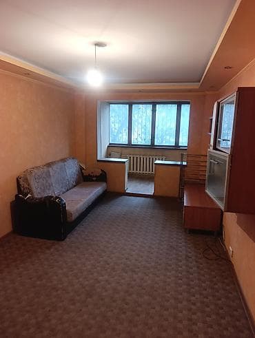 Квартиры: 3 комнаты, 6 мкр Собственник, Семейным, от 1 года — 3