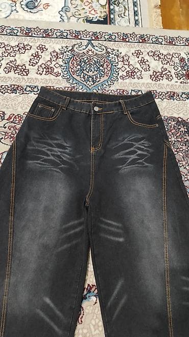Көйнөктөр: Продаю широкие штаны (Деним/джинсы) размера 3XL Причина продажи — 3