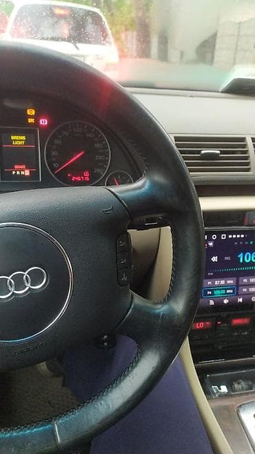 продаю ауди а4: Audi A4: 2001 г., 1.8 л, Автомат, Бензин, Седан — 4