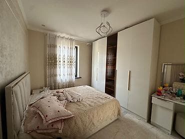 Недвижимость: 🏡 **Срочно продается дом в Бишкеке!** 📍 мкр. Аламедин-1 🛏 4 комнаты 📐 — 6