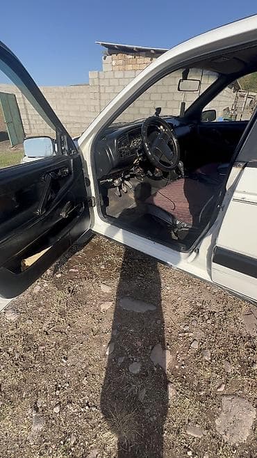 lada 2105: Volkswagen Passat: 1989 г., Универсал — 4