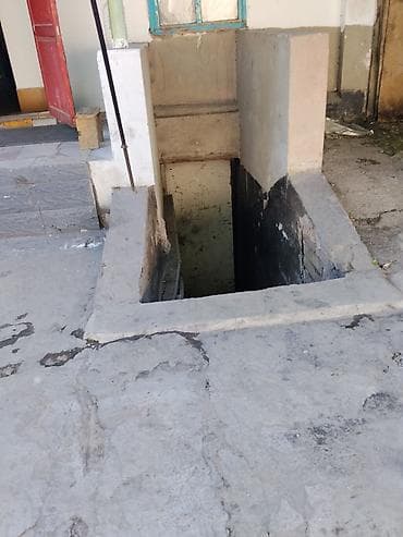 act building: Сдаётся в аренду отдельно стоящее двухэтажное здание с ограждённой — 3