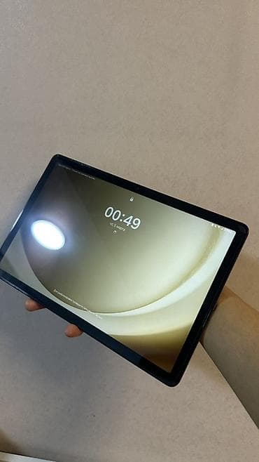 Samsung Galaxy Tab (серия A) — тонкий металлический планшет с большим