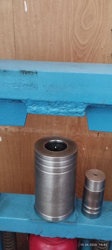 Личные вещи: Пресс станок для изготовления технопланктона 20 тонн с пресс — 4