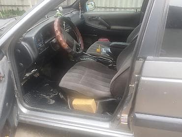 Унаа сатуу: Volkswagen Passat: 1992 г., 2 л, Автомат, Бензин, Седан — 2