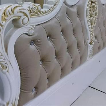 Инструменты: Продается спальная кровать с туалетным столиком в классическом стиле с — 3