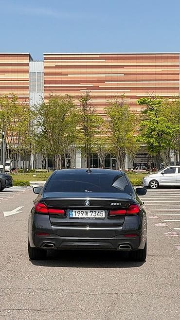пл: BMW 520: 2022 г., 2 л, Типтроник, Бензин, Седан — 2