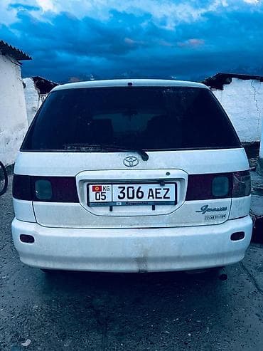 step wgn: Toyota Ipsum: 2001 г., 2 л, Автомат, Бензин, Минивэн — 4