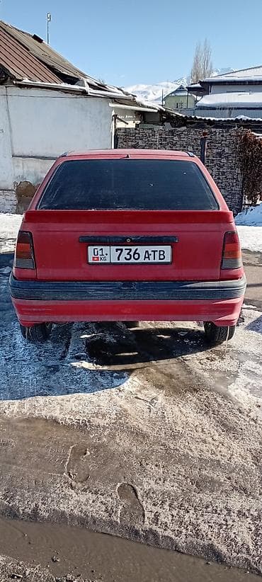 продаю или менаю: Opel Kadett: 1986 г., 1.3 л, Механика, Бензин — 2