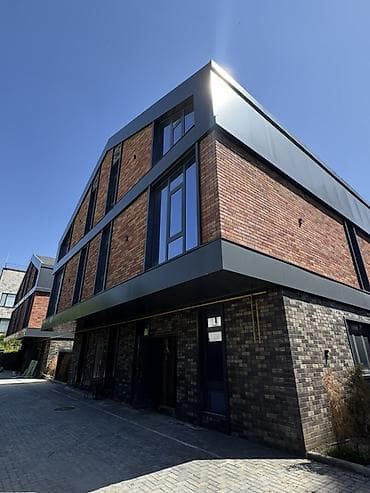 дом акджол: Здание, 275 м² — 2