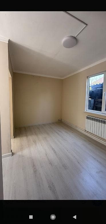 квартира токмок сдаю: 4 комнаты, 130 м² — 10