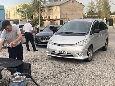 sprinter 2 7: Toyota Estima: 2002 г., 2.4 л, Автомат, Газ, Минивэн — 1