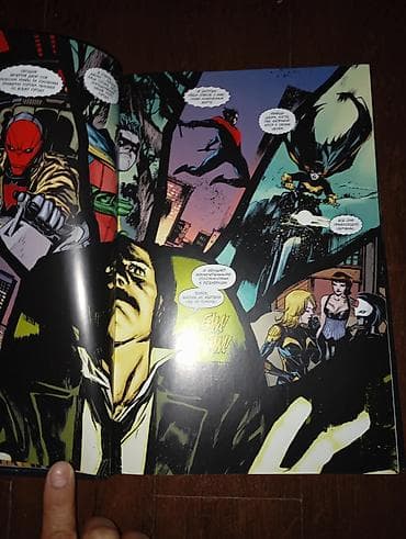 Искусство и коллекционирование: Книга-комикс.
Бэтмен.
1200 сом — 3