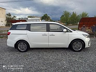 Kia Carnival: 2019 г., 2.2 л, Автомат, Дизель, Минивэн — 1