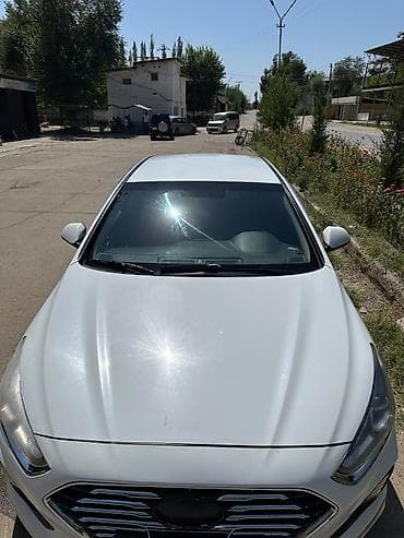 Hyundai Sonata: 2018 г., 2 л, Автомат, Газ, Седан