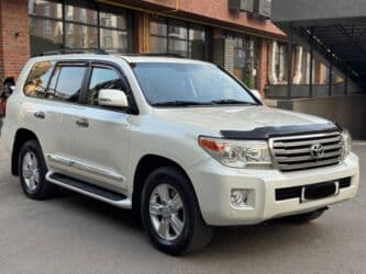 возможен обмен на дом: Toyota Land Cruiser: 2013 г., 4.6 л, Автомат, Газ, Внедорожник — 1