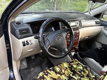 Toyota Corolla: 2002 г., 1.6 л, Механика, Бензин, Хэтчбэк — 5