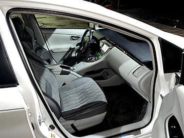toyota prius 2000: Toyota Prius: 2015 г., 1.8 л, Автомат, Гибрид, Хэтчбэк — 8