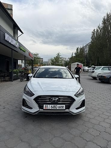 e class: Hyundai Sonata: 2017 г., Автомат, Газ, Седан — 1