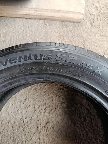 Комплект из 4 летних шин 225/55 R18. Характеристики: - Размер: 225/55 — 5