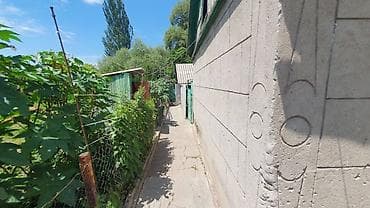 лебединовке: 🏡 Продается кирпичный дом 📍 Район: с.Лебединовка 🏠 Комнат: 5 📐 — 7