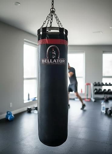 Классическая подвесная боксёрская груша Bellator. + перчатки для