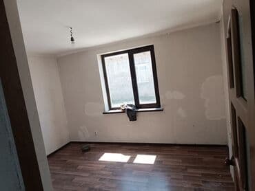 Сниму дом: Ала-Тоо ж\м Сдается 2х ком времянка без хозяина Старый ремонт — 1