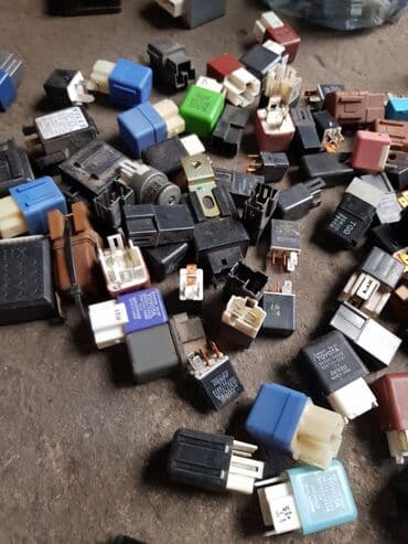 аксессуары для серверных стоек полки стационарные: Реле, компьютер, блок, электроблок, релюшка. Toyota, Nissan — 1