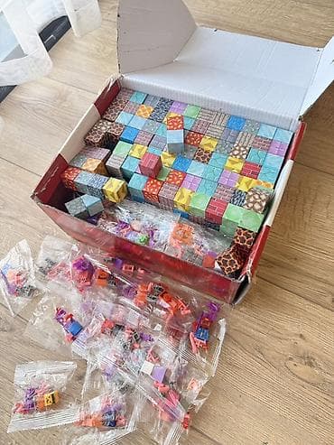 Продаю яркий магнитный конструктор. Блоки легко соединяются, можно