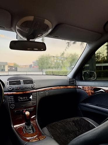 оригинальные: Mercedes-Benz E-Class: 2004 г., 2 л, Автомат, Бензин, Седан — 6