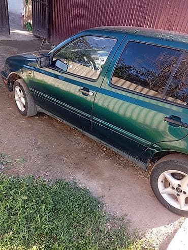 Volkswagen Golf: 1996 г., 1.8 л, Механика, Хэтчбэк — 4