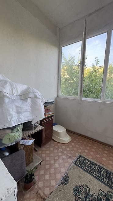 в глобус: 1 комната, 35 м², 104 серия, 4 этаж, Старый ремонт — 6