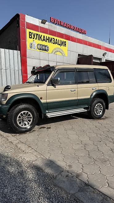 Mitsubishi Pajero: 1992 г., 2.5 л, Автомат, Дизель, Внедорожник