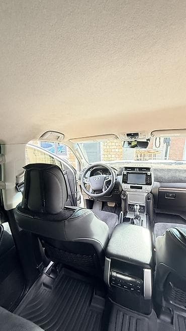 машина болуп толоо: Toyota Land Cruiser Prado: 2018 г., 4 л, Автомат, Бензин, Жол тандабас — 8