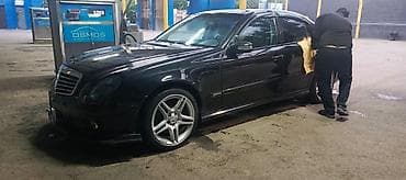 Mercedes-Benz E-Class: 2005 г., 3.5 л, Автомат, Бензин, Седан — 3