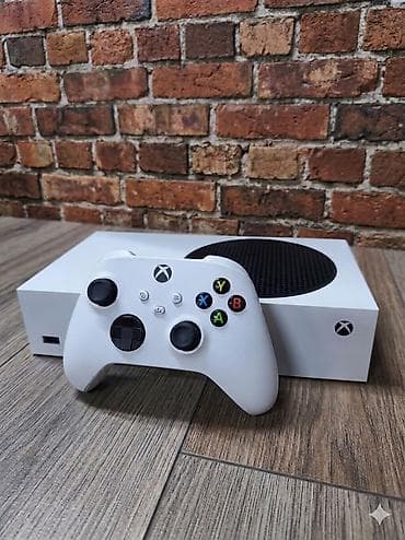 Xbox Series X: Xbox series s в отличном состоянии. Комплект полный с коробкой и всеми — 1