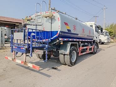 c 220: Ассенизатор, 2021 г., от 13 м3 — 6