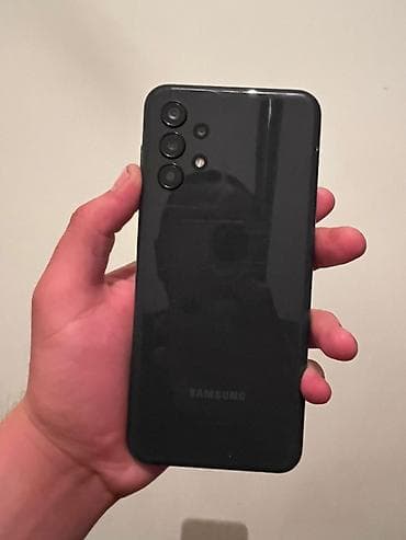 Samsung Galaxy A13, Б/у, 128 ГБ, цвет - Черный, 1 SIM, 2 SIM