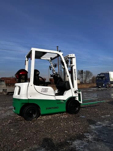 трактор беларус 82.1 цена бишкек: Погрузчик, 2009 г. — 1