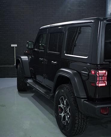 Продажа авто: Jeep Wrangler: 2021 г., 2 л, Автомат, Бензин, Внедорожник — 3