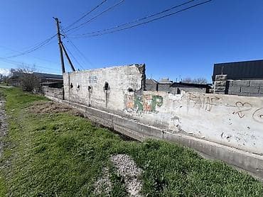 срочно продаю гараж: 4 соток, Для бизнеса, Красная книга — 2