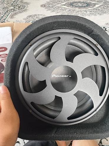 Активный автомобильный сабвуфер UP.Pioneer (серия TS, цилиндрический