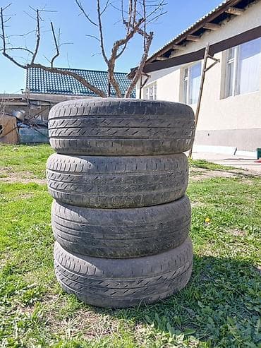 Комплект из 4 летних шин для легкового автомобиля. - Размер: 175/60