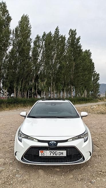 тайта карола: Toyota Corolla: 2023 г., 1.8 л, Вариатор, Гибрид, Седан — 1