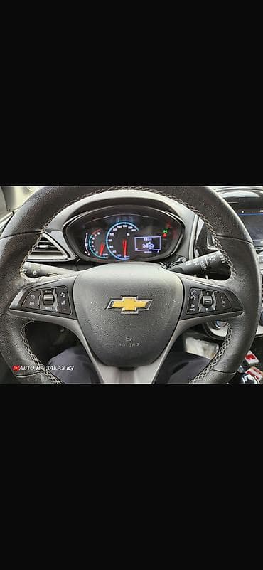 wuling mini ev: Chevrolet Spark: 2019 г., 1 л, Автомат, Бензин — 4