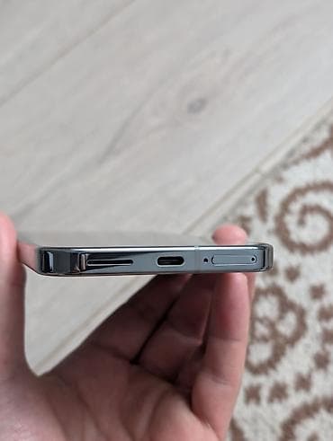 google pixel 8а: Google Pixel 9 Pro XL, Б/у, 128 ГБ, цвет - Серый — 3