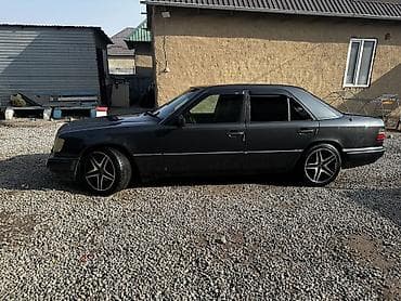 значок w210: Mercedes-Benz W124: 1994 г., 3.2 л, Автомат, Бензин, Седан — 2