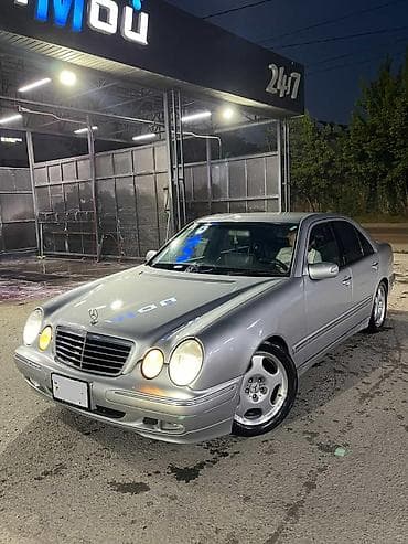 Mercedes-Benz E-Class: 2000 г., 3.2 л, Автомат, Газ, Седан