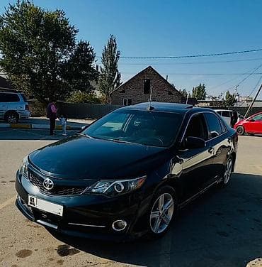Унаа сатуу: Toyota Camry: 2014 г., Вариатор, Гибрид, Седан — 1