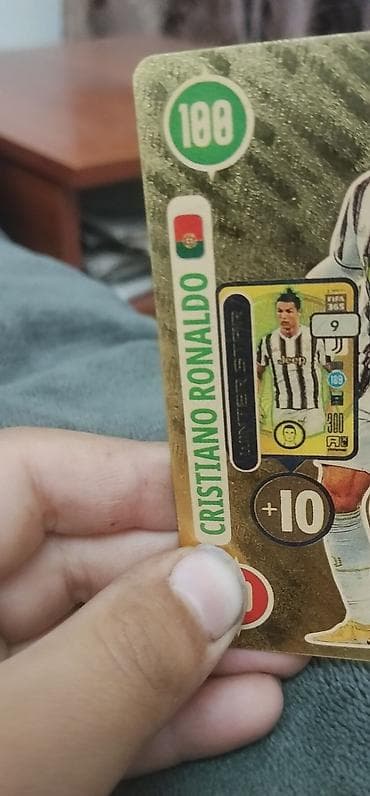 cs go: Коллекционная карточка футболиста Cristiano Ronaldo (Juventus) — — 3